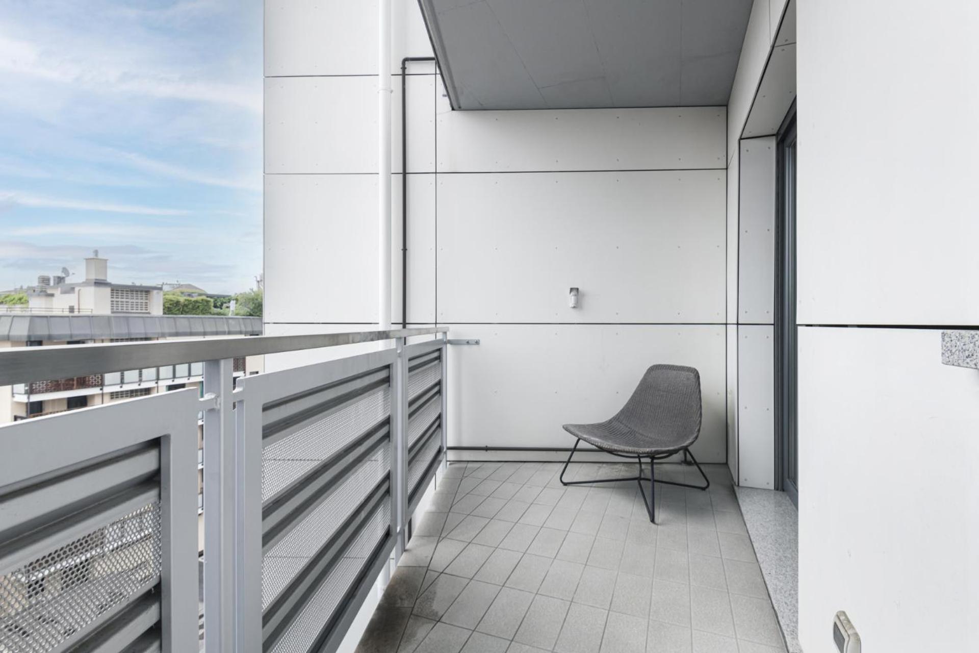 Easylife-appartamento Con Terrazzo In Porta Romana Appartement